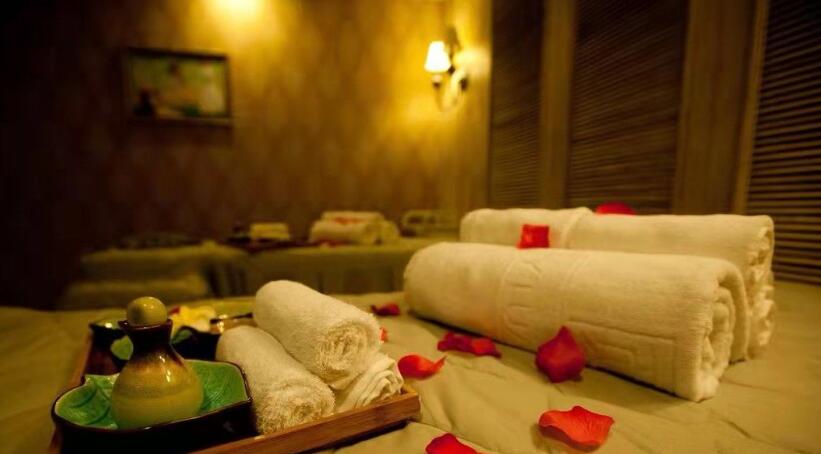 珠海高端水疗spa会馆就这样带着清风月静抚慰了光阴悲喜